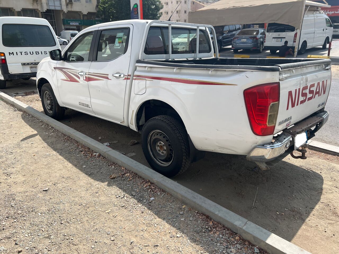 Jeddah, Vehicles, Cars & Trucks , SAR 35000,  Nissan Navara,  2020,  Manual,  315000 KM,  4/4 ( Diesel)