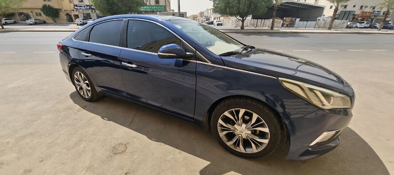 Riyadh, Vehicles, Cars & Trucks , SAR 25000,  Hyundai Sonata,  2016,  Automatic,  300200 KM,    Blue In Colour