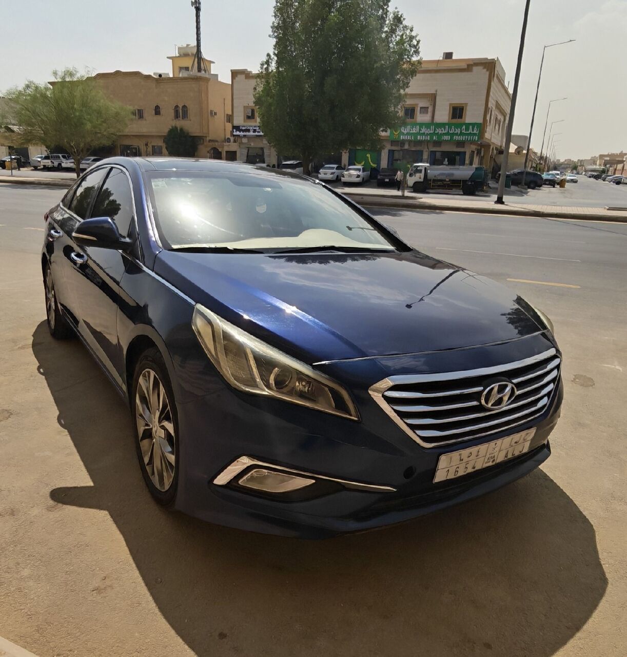 Riyadh, Vehicles, Cars & Trucks , SAR 25000,  Hyundai Sonata,  2016,  Automatic,  300200 KM,    Blue In Colour