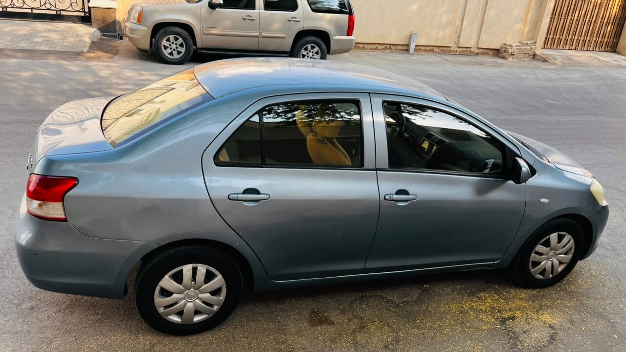Riyadh, Vehicles, Cars & Trucks , SAR 20000,  Toyota Yaris,  2013,  Automatic,  306700 KM,