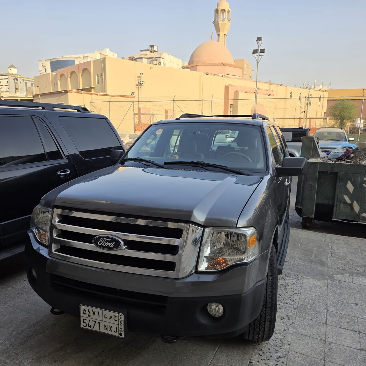 Jeddah, Vehicles, Cars & Trucks , SAR 33000,  Ford Expedition,  2014,  305000 KM,    - In Very Good Condition.