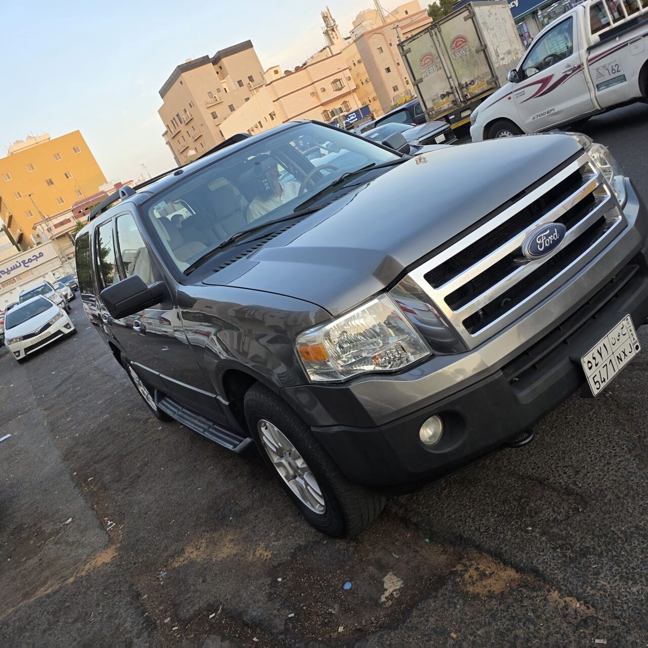 Jeddah, Vehicles, Cars & Trucks , SAR 33000,  Ford Expedition,  2014,  305000 KM,    - In Very Good Condition.