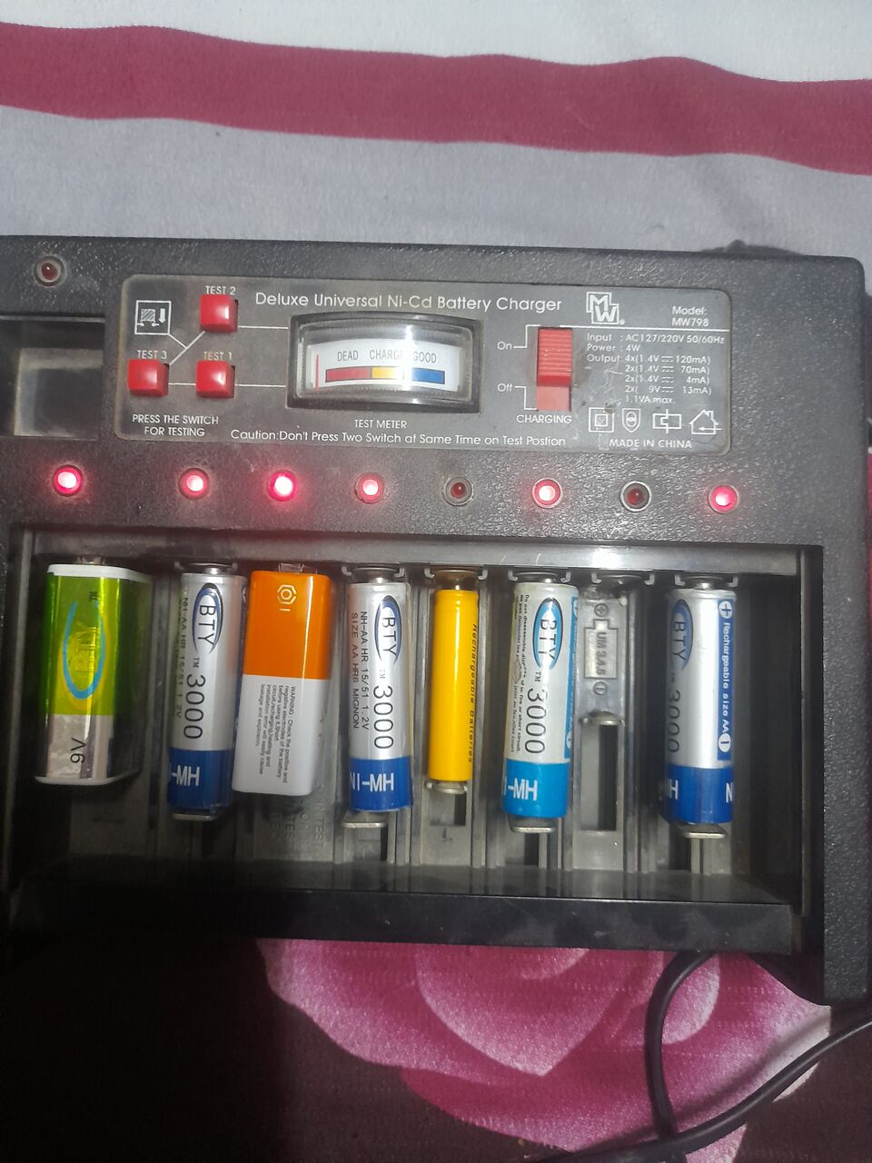 Makkah, Electronics, SAR 100,  Deluxe Charger