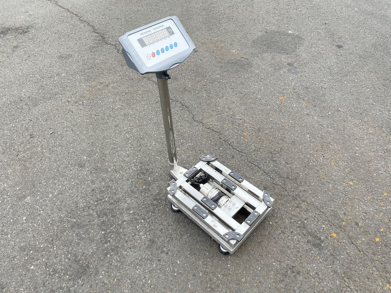 Kampala, Electronics, UGX 500000,  Platform Weighing Scale For Light Loads In Kampala