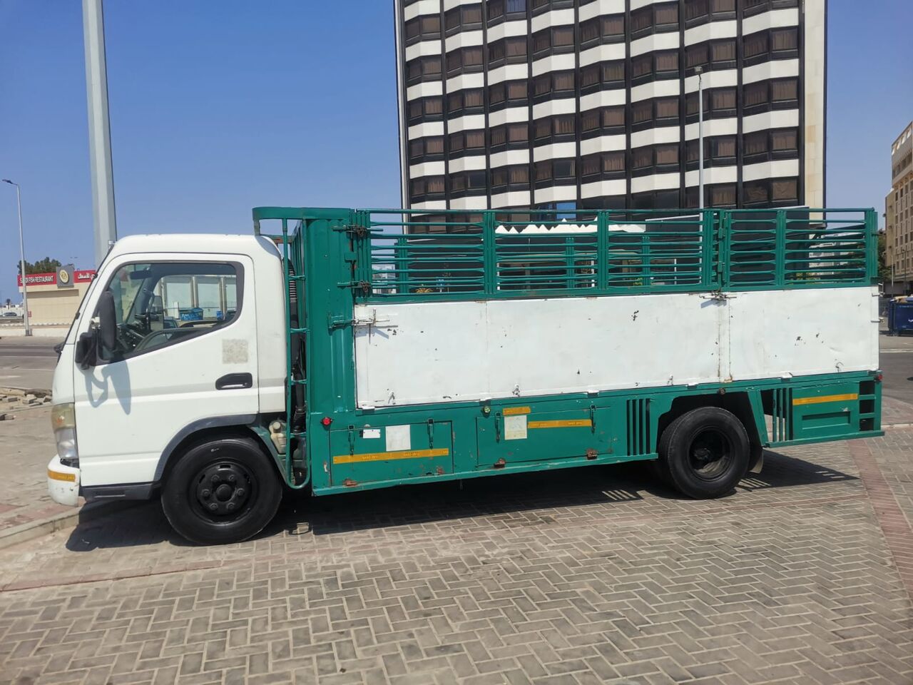 Jeddah, Vehicles, Cars & Trucks , SAR 32500,  Mitsubishi Diyana,  2008,  Manual,  300000 KM,  000000