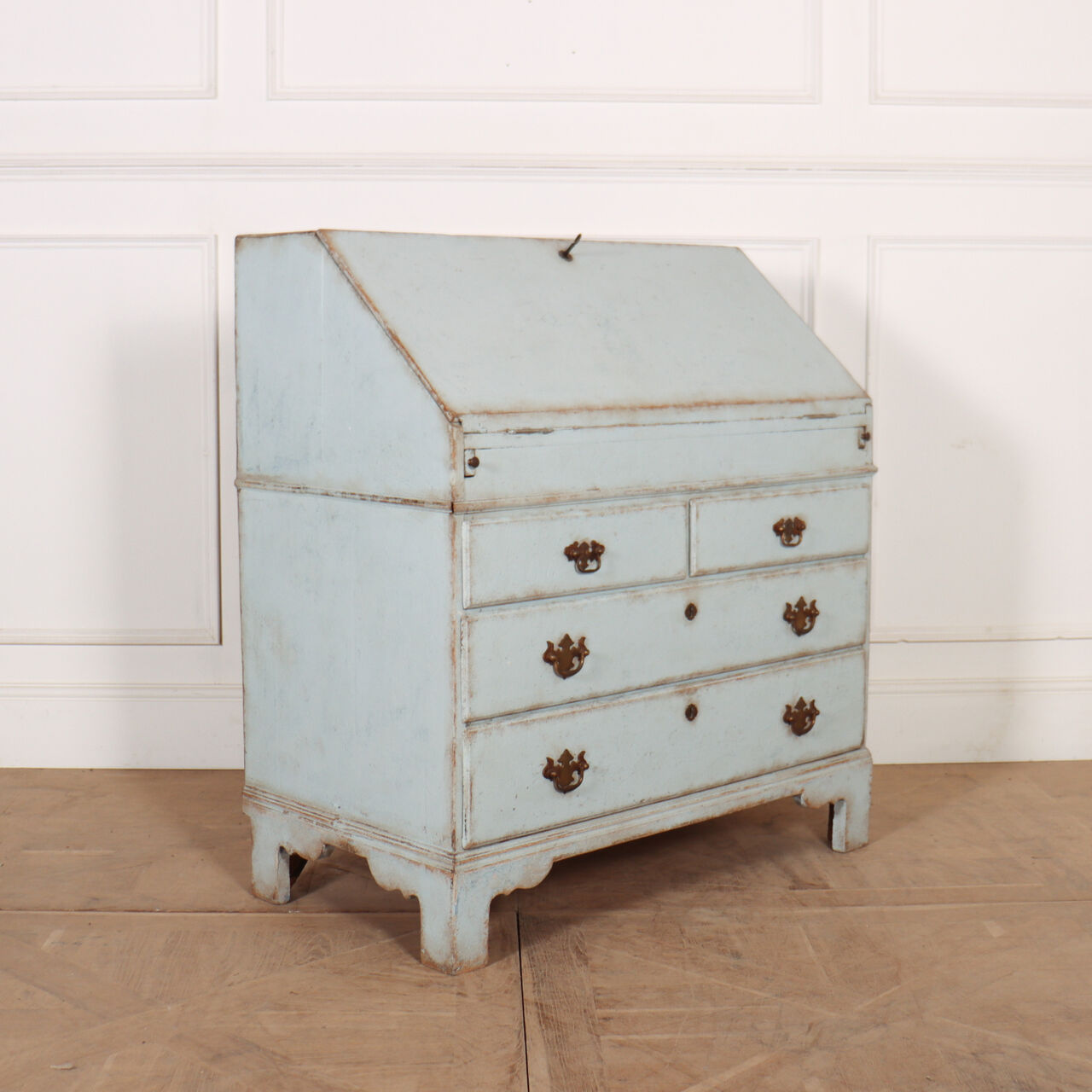 London, Furniture, Antique Desks & Bureaus: Arcadia Antiques