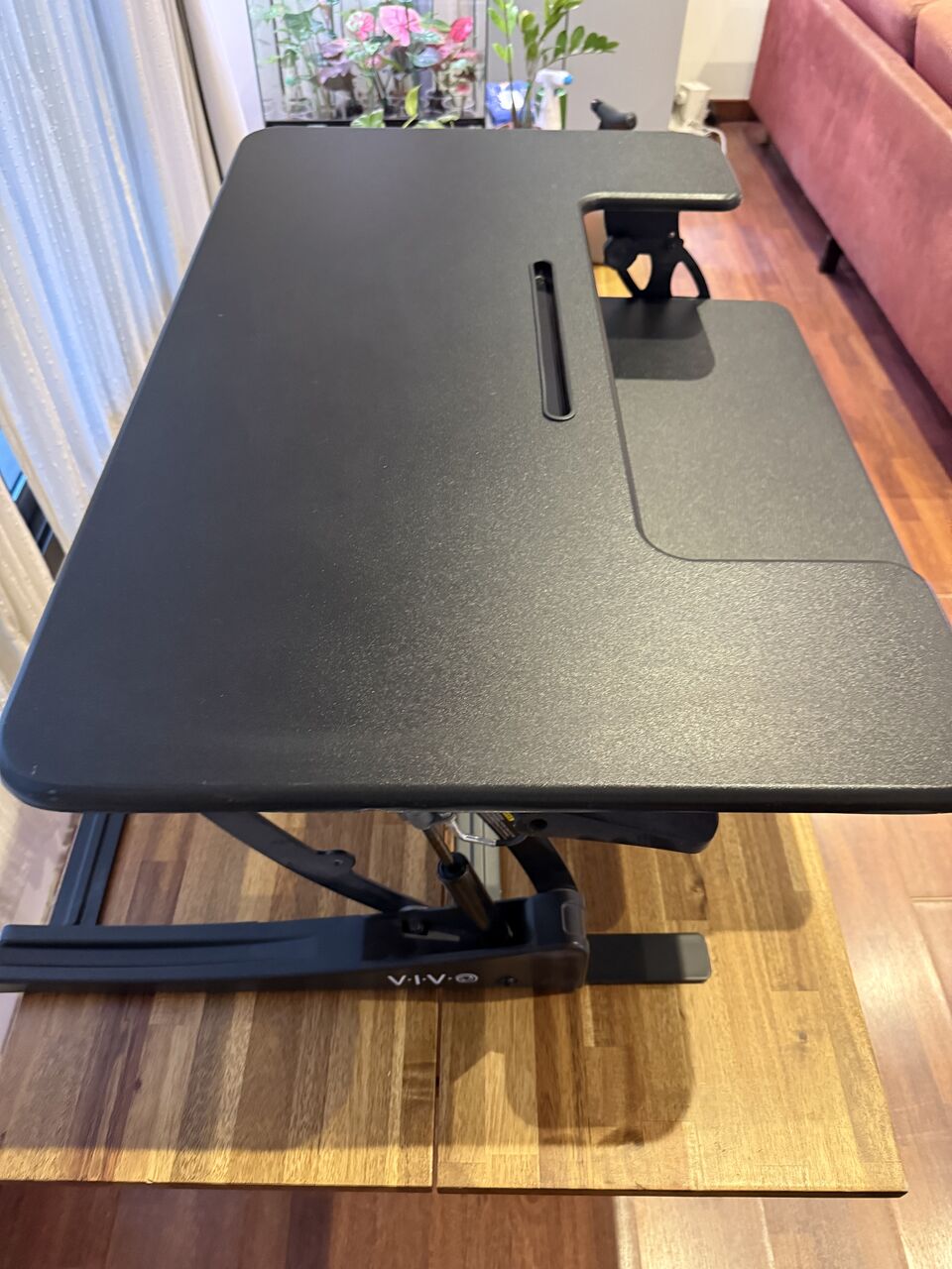 Khobar, Computers, SAR 350,  VIVO Height Adjustable 42 Inch Stand Up Desk Converter, Quick Sit To Stand Tabletop Dual