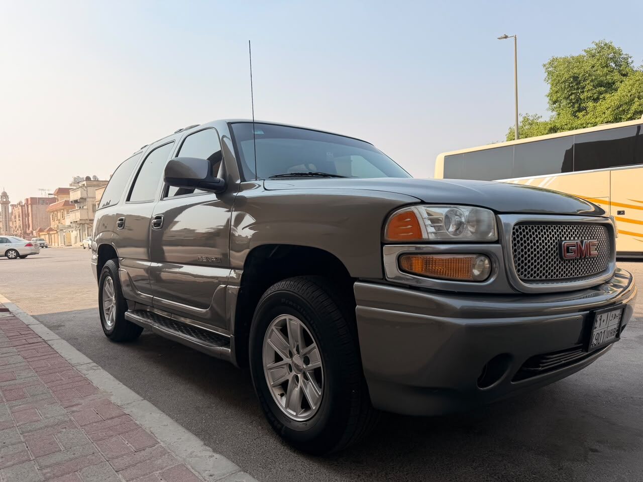 Dammam, Vehicles, Cars & Trucks , SAR 30000,  GMC Yukon Denali,  2005,  Automatic,  400000 KM,