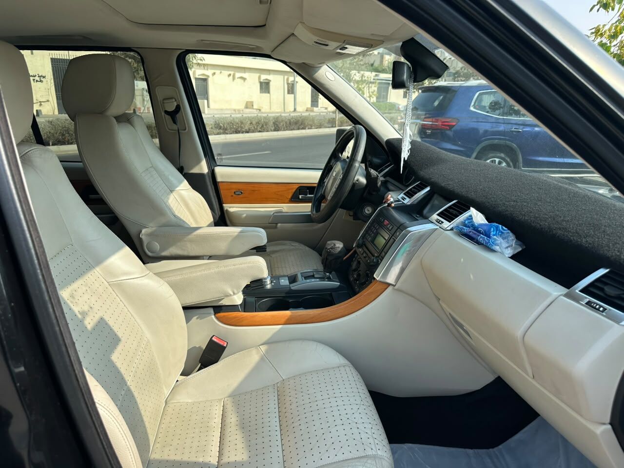 Jeddah, Vehicles, Cars & Trucks , SAR 45,  2009 Range Rover Sport Supercharged,  2009,  Automatic,  115000 KM,  Doctor