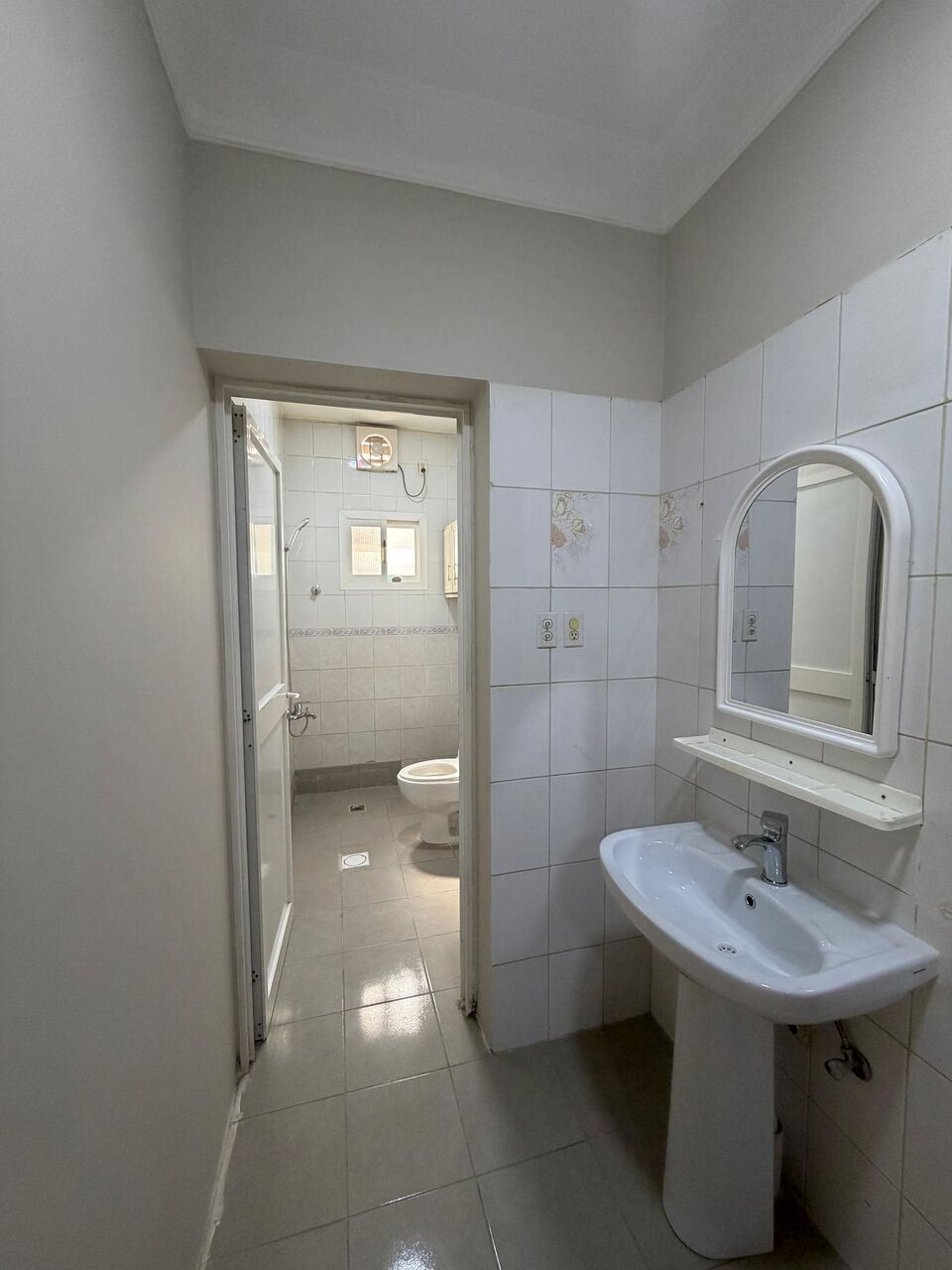 Khobar, Apartments, Flats, Houses & Villas, SAR 24500/year,  4 BR,  Family Apartment For Rent 235/5