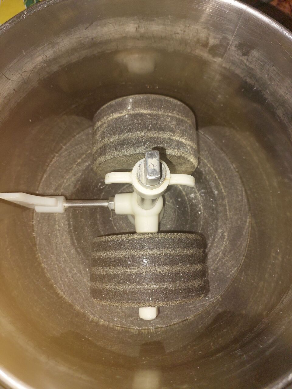 Riyadh, Appliances, SAR 100,  Electric Grinder Stone For Sale