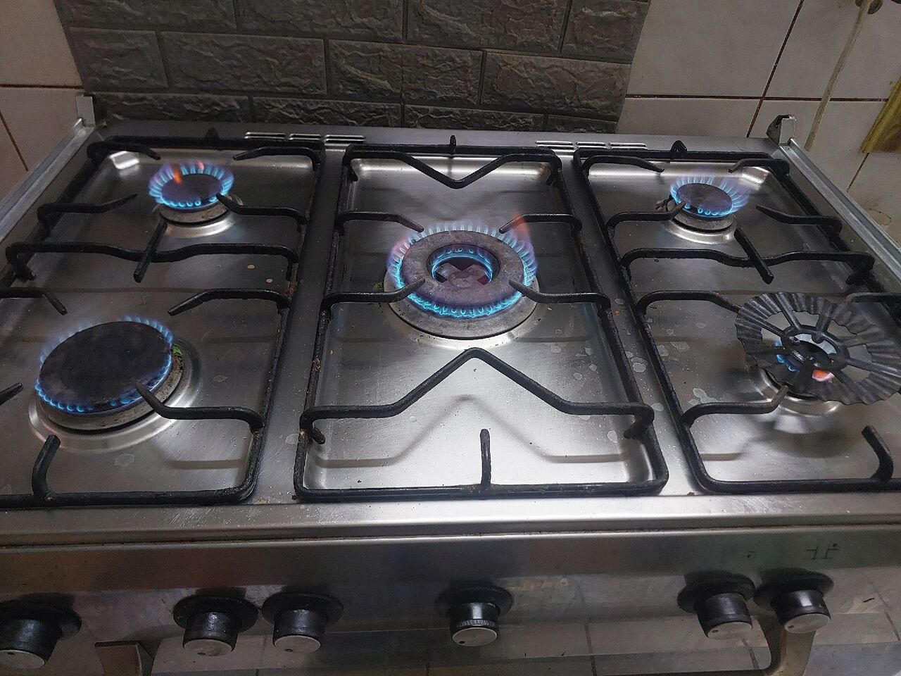 Riyadh, Appliances, SAR 600,  Cooking Range For Sale