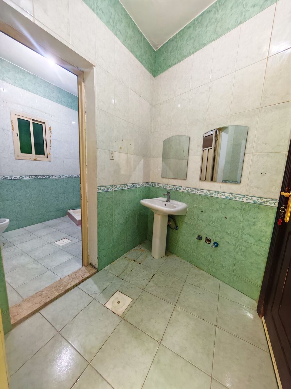 Al Rakah Al Shamaliyah, Apartments, Flats, Houses & Villas, SAR 27600/year,  4 BR,  3BHK + 1 Majlis (Guest Room) Spacious Family Flat Rakah Shumaliya Near Khuzama School