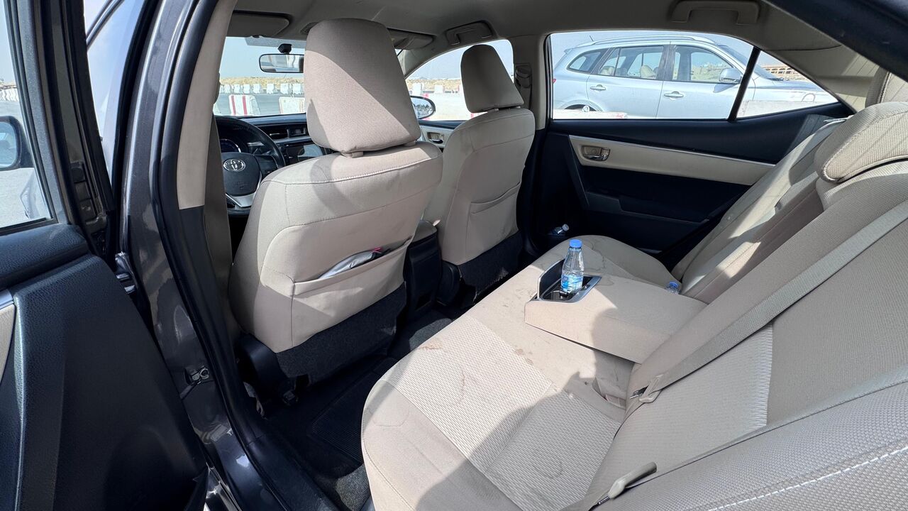 Riyadh, Vehicles, Cars & Trucks , SAR 33000,  Toyota Corolla,  2014,  Automatic,  286015 KM,  Very Well Maintained