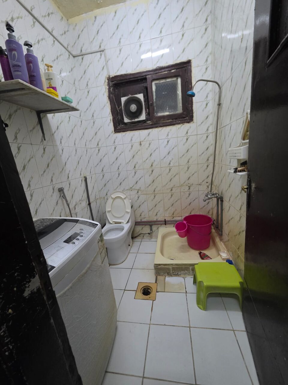 Riyadh, Apartments, Flats, Houses & Villas, SAR 15000/year,  1 BR,  1 BHK, 1 Wash Room, Huge Parking Place