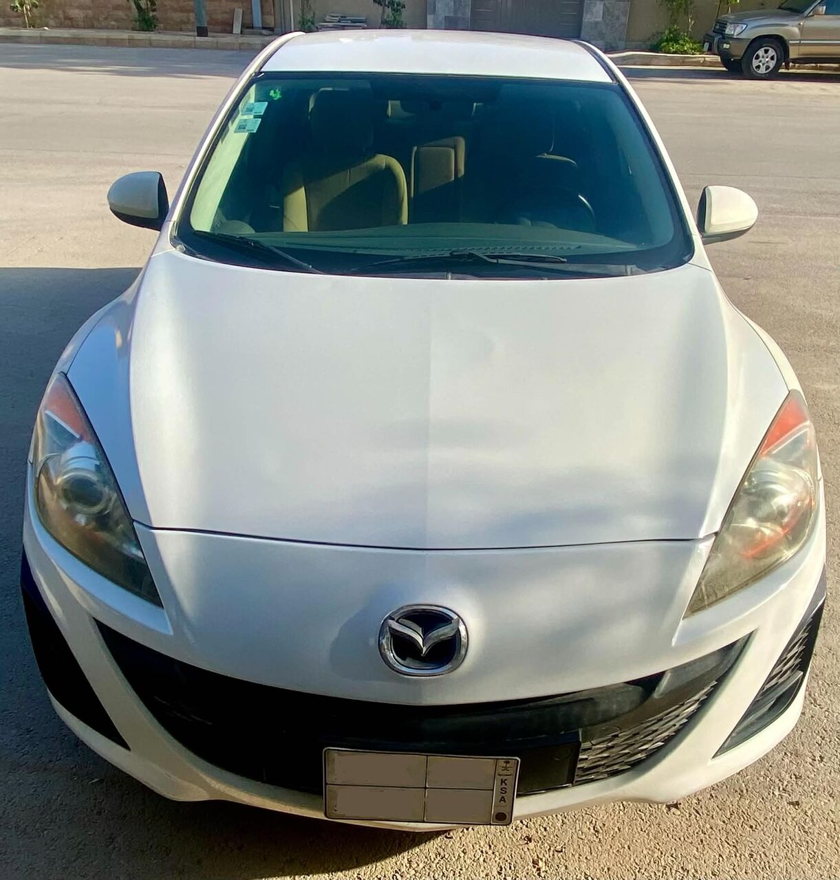 Riyadh, Vehicles, Cars & Trucks , SAR 15500,  Mazda,  2010,  Automatic,  385000 KM,   3  &ndash;  & Economical