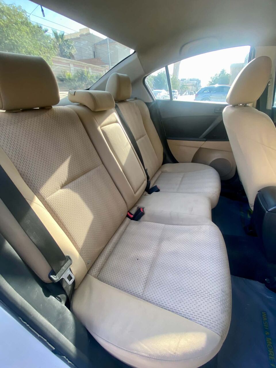 Riyadh, Vehicles, Cars & Trucks , SAR 15500,  Mazda,  2010,  Automatic,  385000 KM,   3  &ndash;  & Economical
