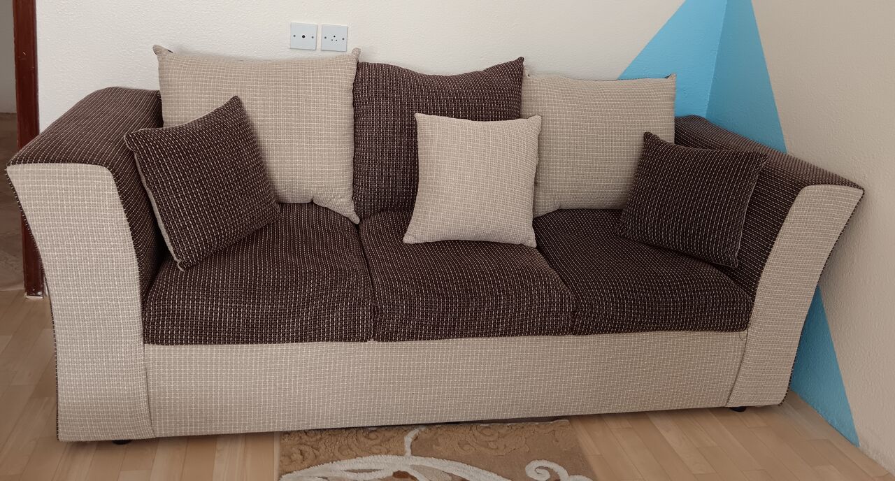 Riyadh, Household Items, SAR 700,  Furniture 7 Seater Sofa Set