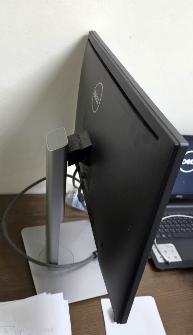 Jubail, Tablet Computers, SAR 200,  24" Dell Monitor For Sale