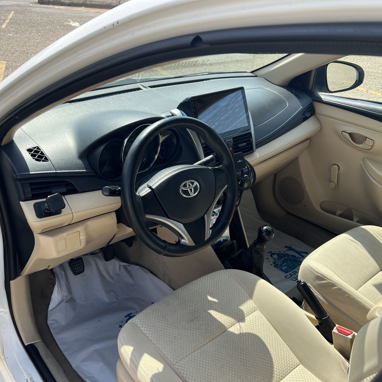 Makkah, Vehicles, Cars & Trucks , SAR 19000,  Toyota Yaris,  2016,  Manual,  400 KM,    &ndash; URGENT SALE