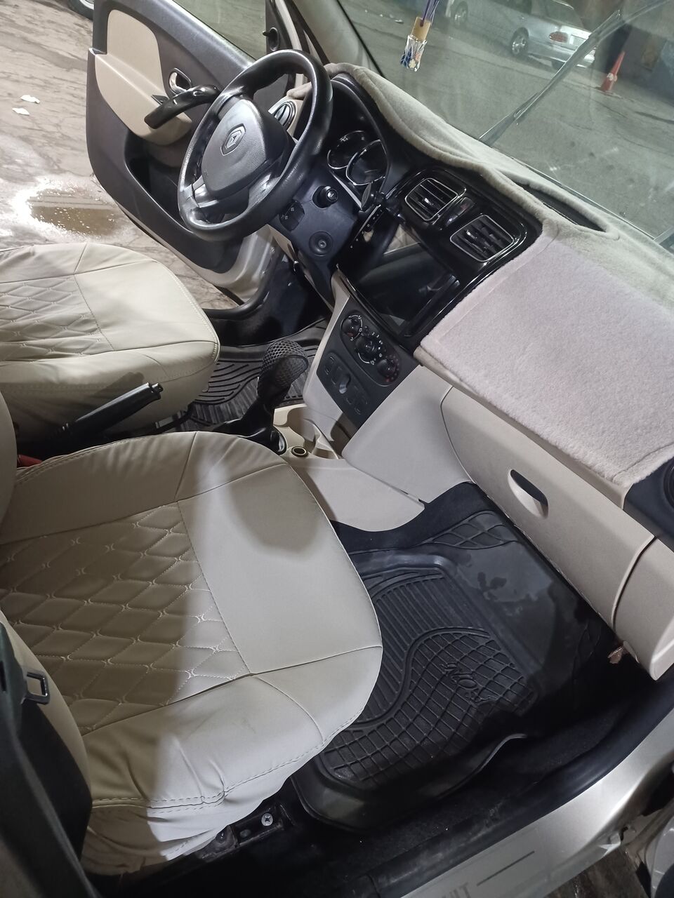 Dammam, Vehicles, Cars & Trucks , SAR 20000,  Renault Symbol,  2017,  Automatic,  106350 KM,     &mdash; Spacious, Reliable & Ready To Drive