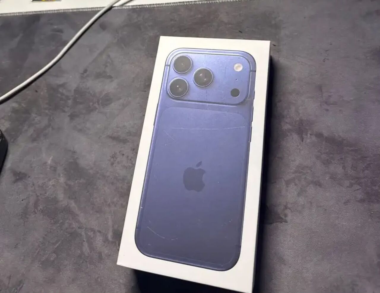 Riyadh, Mobile Phones, SAR 3700,  Iphone 17 Pro 265 Gb 93 Battery Capacity Blue