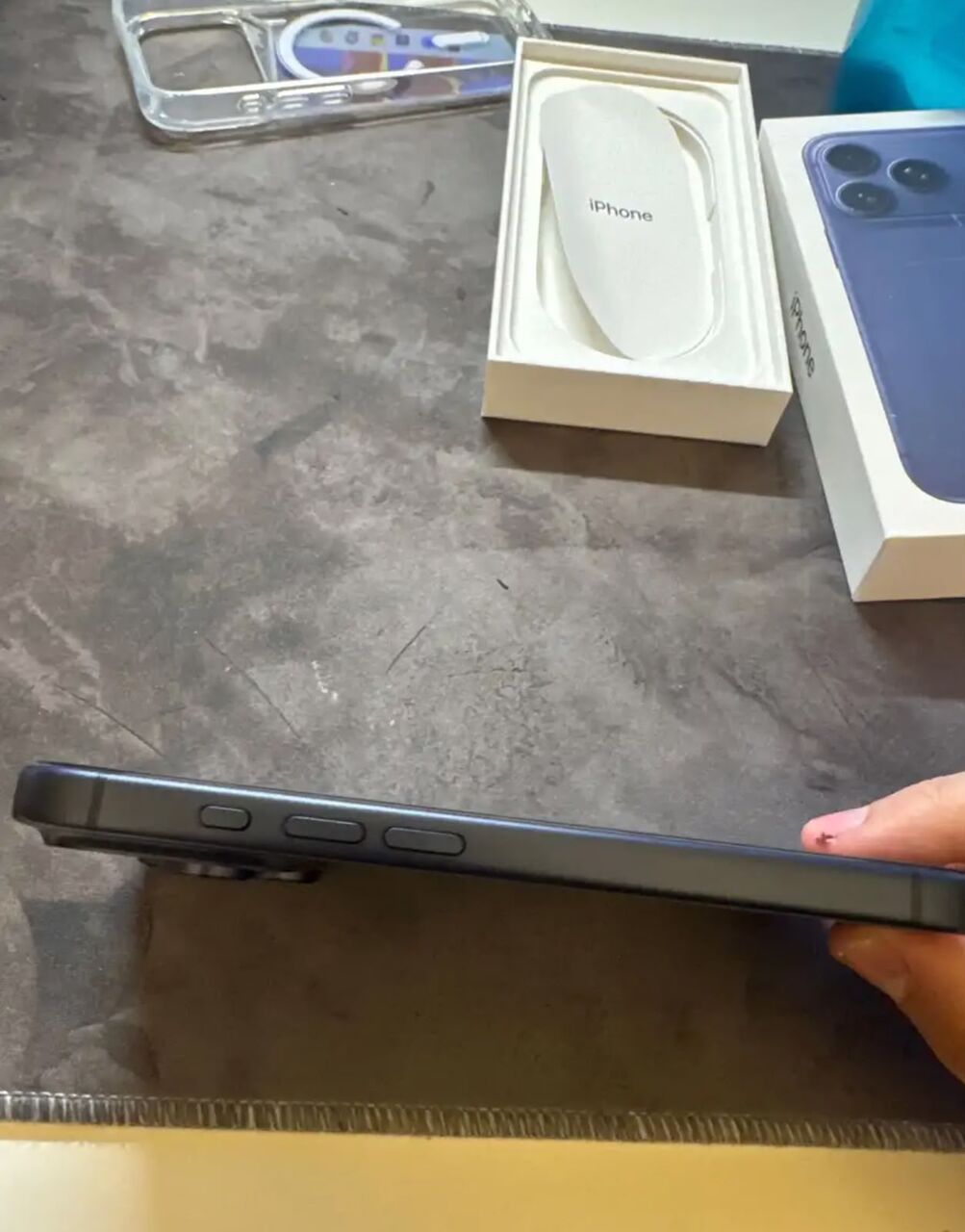 Riyadh, Mobile Phones, SAR 3700,  Iphone 17 Pro 265 Gb 93 Battery Capacity Blue