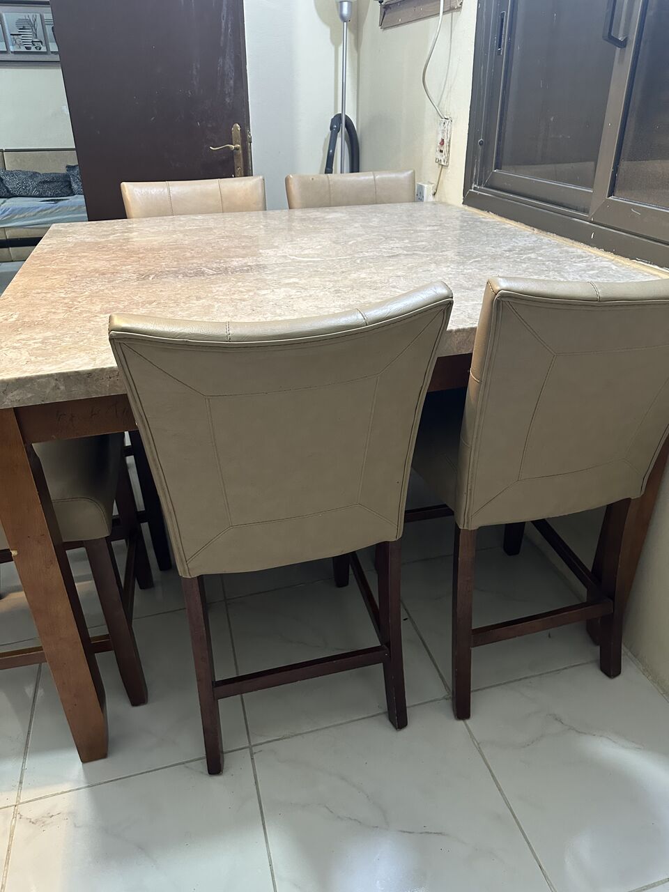 Jeddah, Furniture, SAR 500,  Home Center Marble Dinning Table