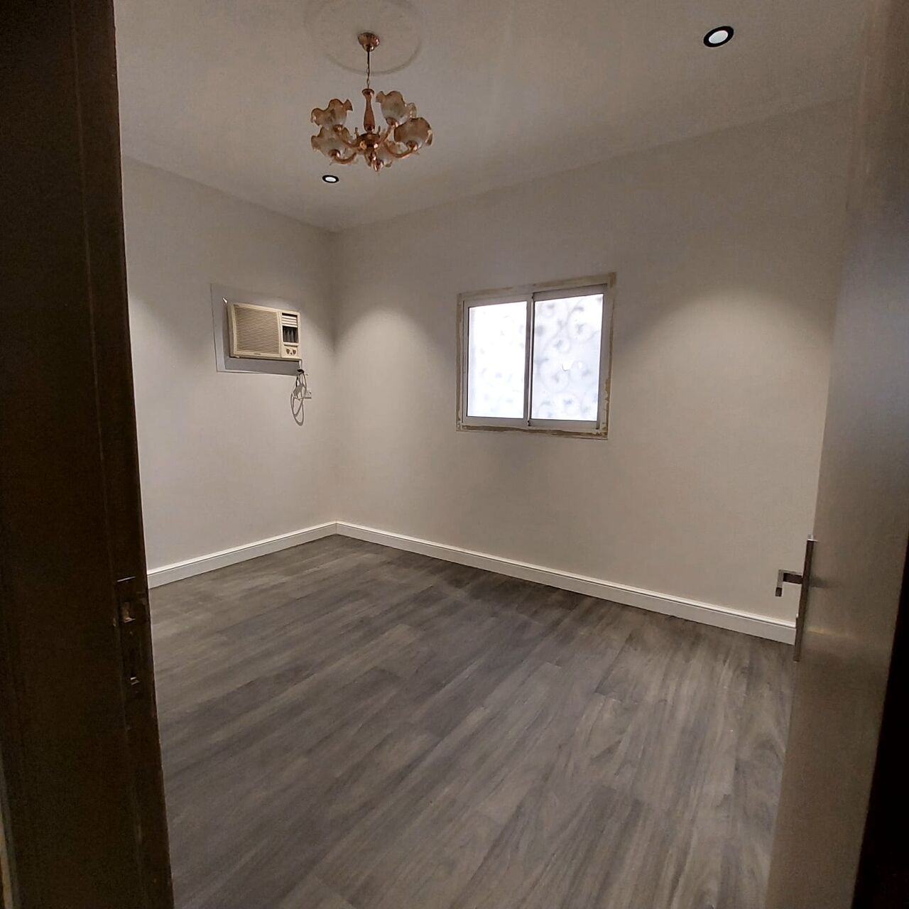 Al Rawdah, Apartments, Flats, Houses & Villas, SAR 35000/year,  4 BR,  Family Apartment First Floor With Large 4 Rooms And 2 Bath Kitchen And Some AC Installed