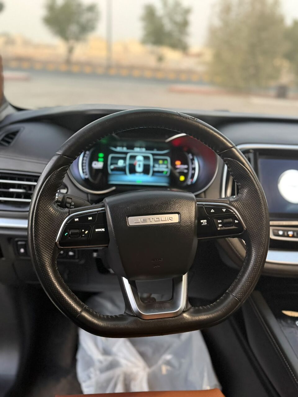 Riyadh, Vehicles, Cars & Trucks , SAR 47000,  JETOUR X70 240T,  2023,  Automatic,  122000 KM,  FULL OPTION 7 SEARTER !