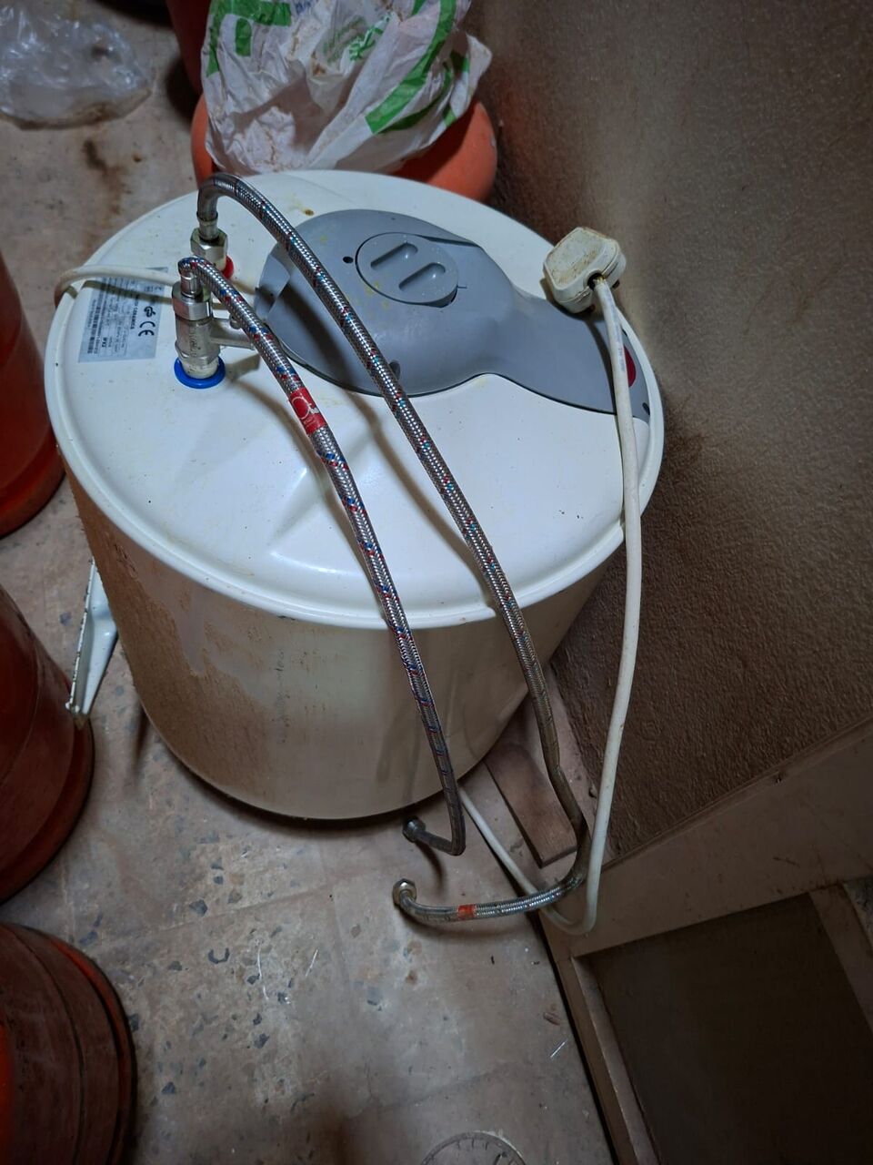 Hara, Household Items, SAR 1,  Cooking Range, Refrigerator, Geysers, Ceiling Fan For Sale