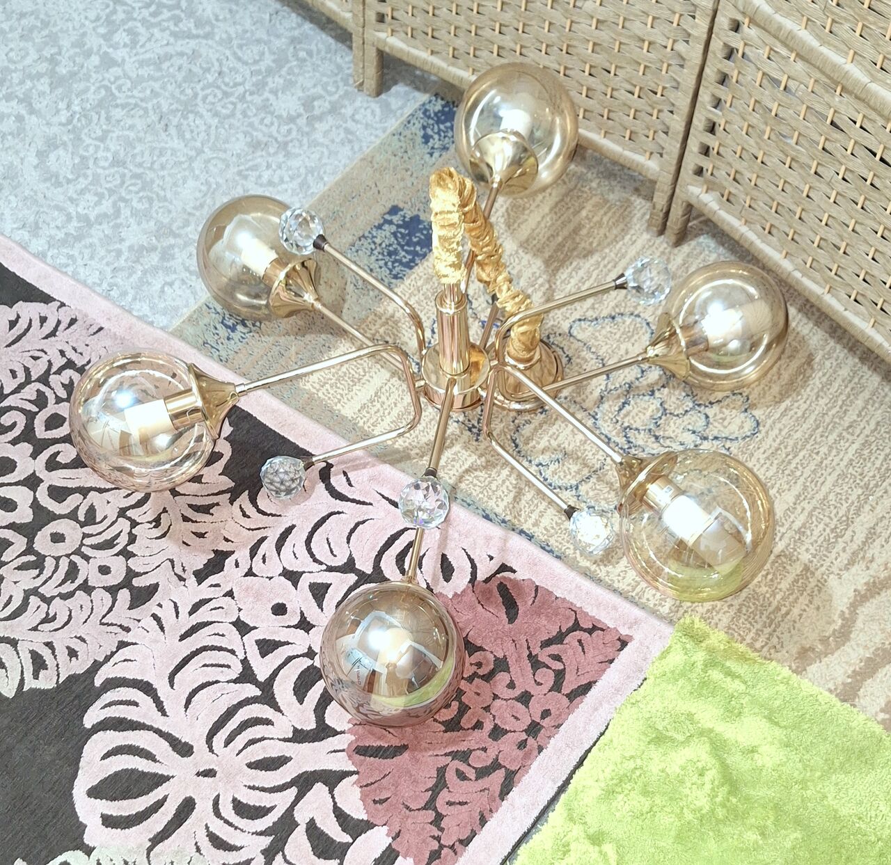 Riyadh, Furniture, SAR 140,  Chandelier - Kristaller & Glass..