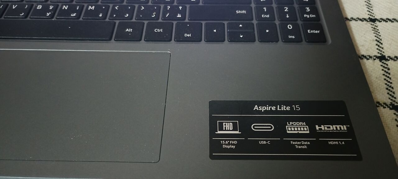 Jeddah, Computers, SAR 899,  Laptop Acer Aspire AL15-31p