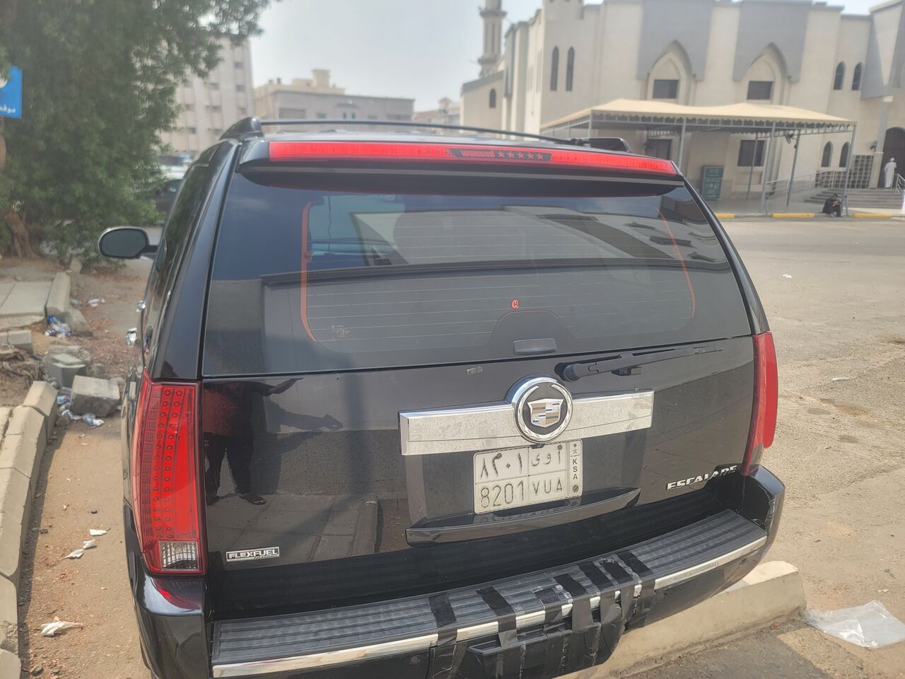 Jeddah, Vehicles, Cars & Trucks , SAR 27000,  Cadillac Escalade,  2009,  Automatic,  301621 KM,