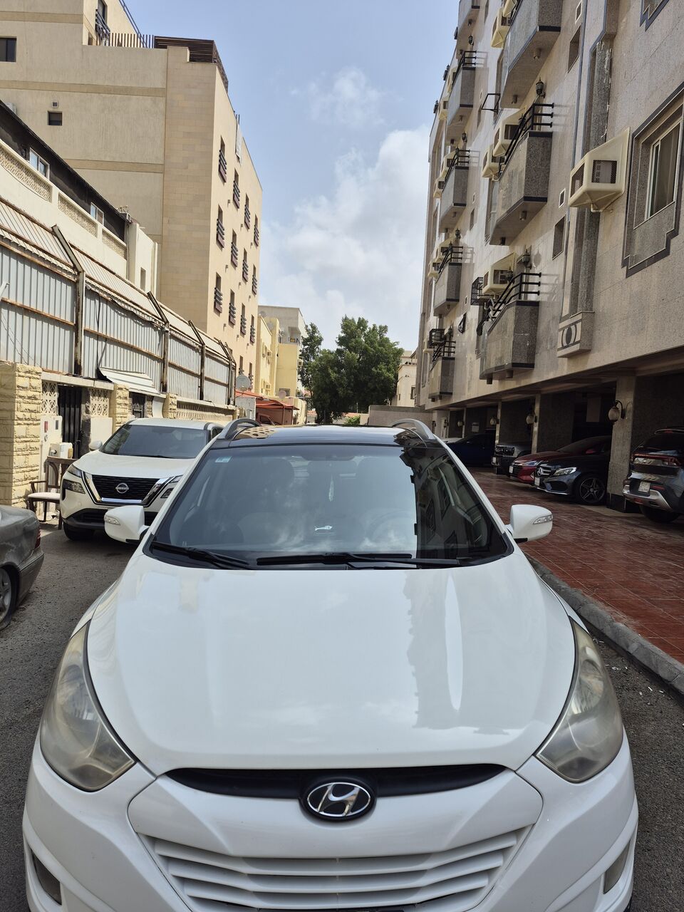Madinah, Items Wanted, Hyundai Tucson 2012 For Sale Fully Maintained Suv