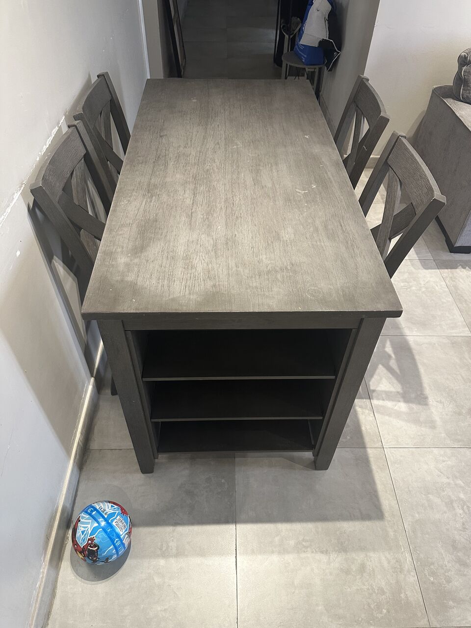 Dammam, Furniture, SAR 1000,  Dining Table With 4 Chairs