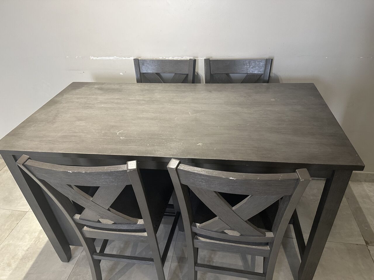 Dammam, Furniture, SAR 1000,  Dining Table With 4 Chairs