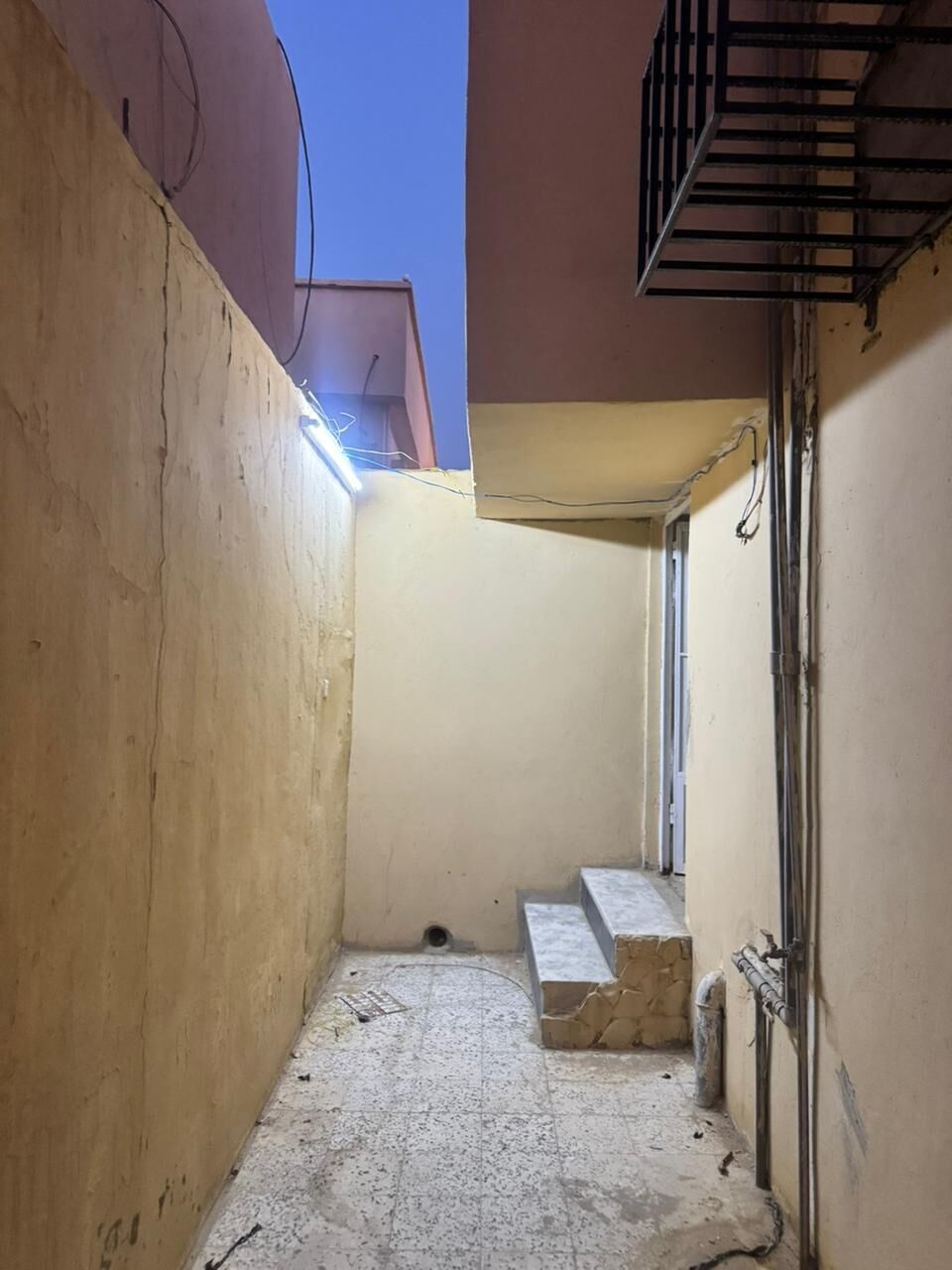 Riyadh, Apartments, Flats, Houses & Villas, SAR 18000/year,  2 BR,  SAR 18000/year, 2 BR, Family Flat For Rent (Suwaidi) Ijari Transfer
