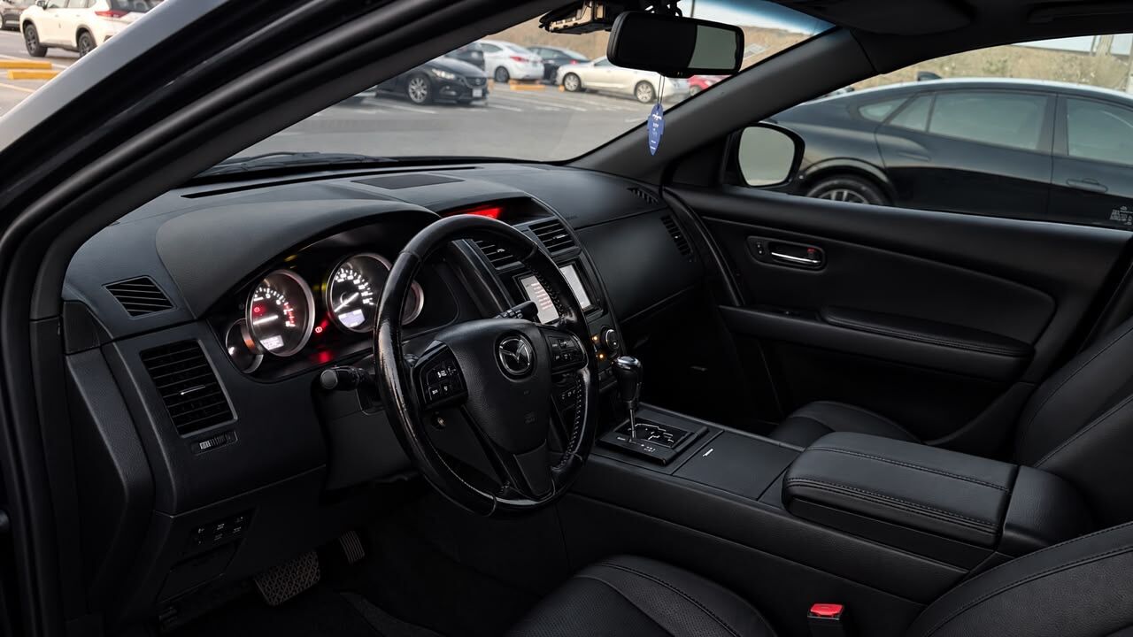 Jeddah, Vehicles, Cars & Trucks , SAR 37,  Mazda CX-9,  2015,  Automatic,  239000 KM,  Mazda CX9  Full Option
