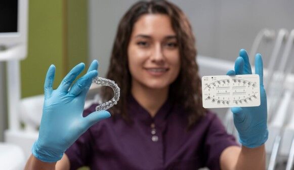 Mumbai, Health, How To Choose The Right Invisalign Provider In Kandivali