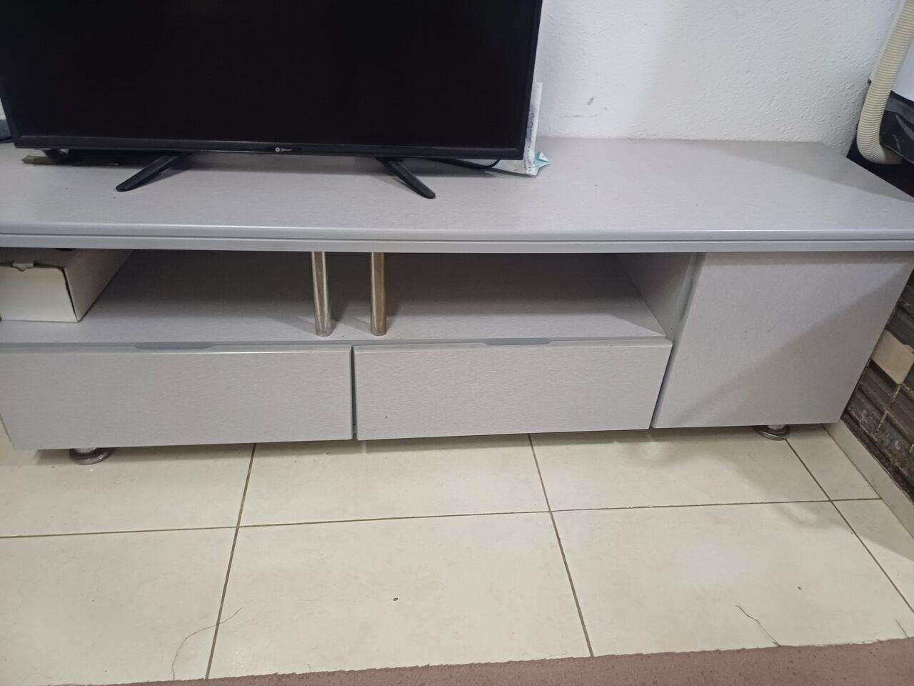 Jubail, Air Conditioners, SAR 250,  LCD AND LCD STAND And A.C And Home Appliances
