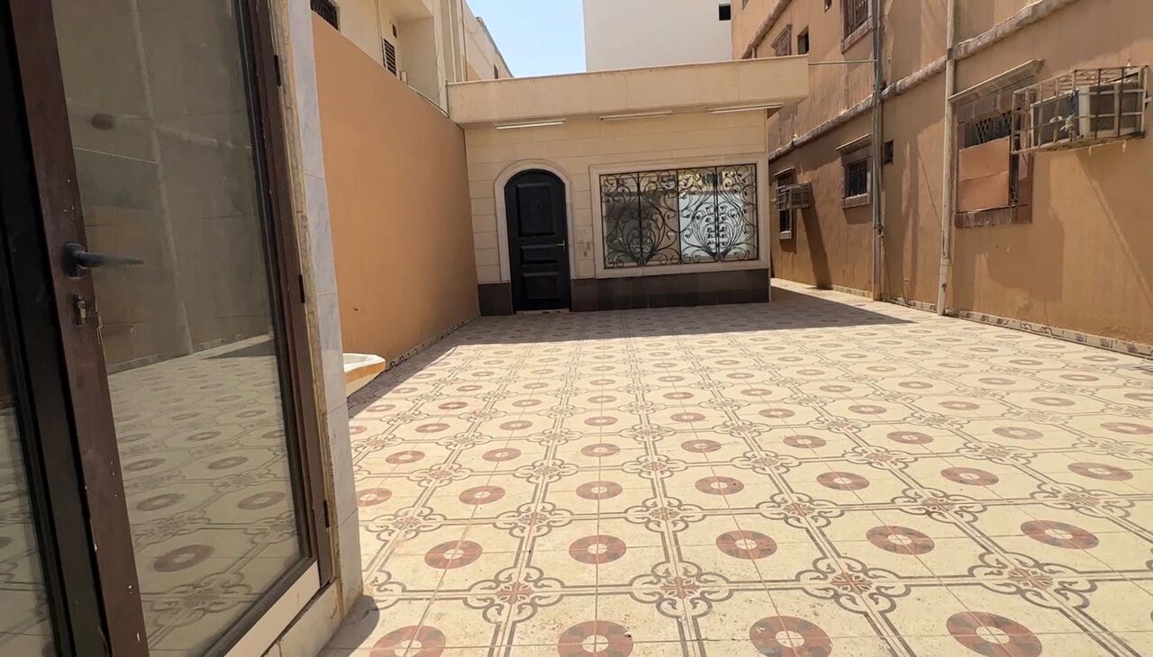 Riyadh, Apartments, Flats, Houses & Villas, SAR 10000/year,  6 BR,  Apartments For Rent In A Villa