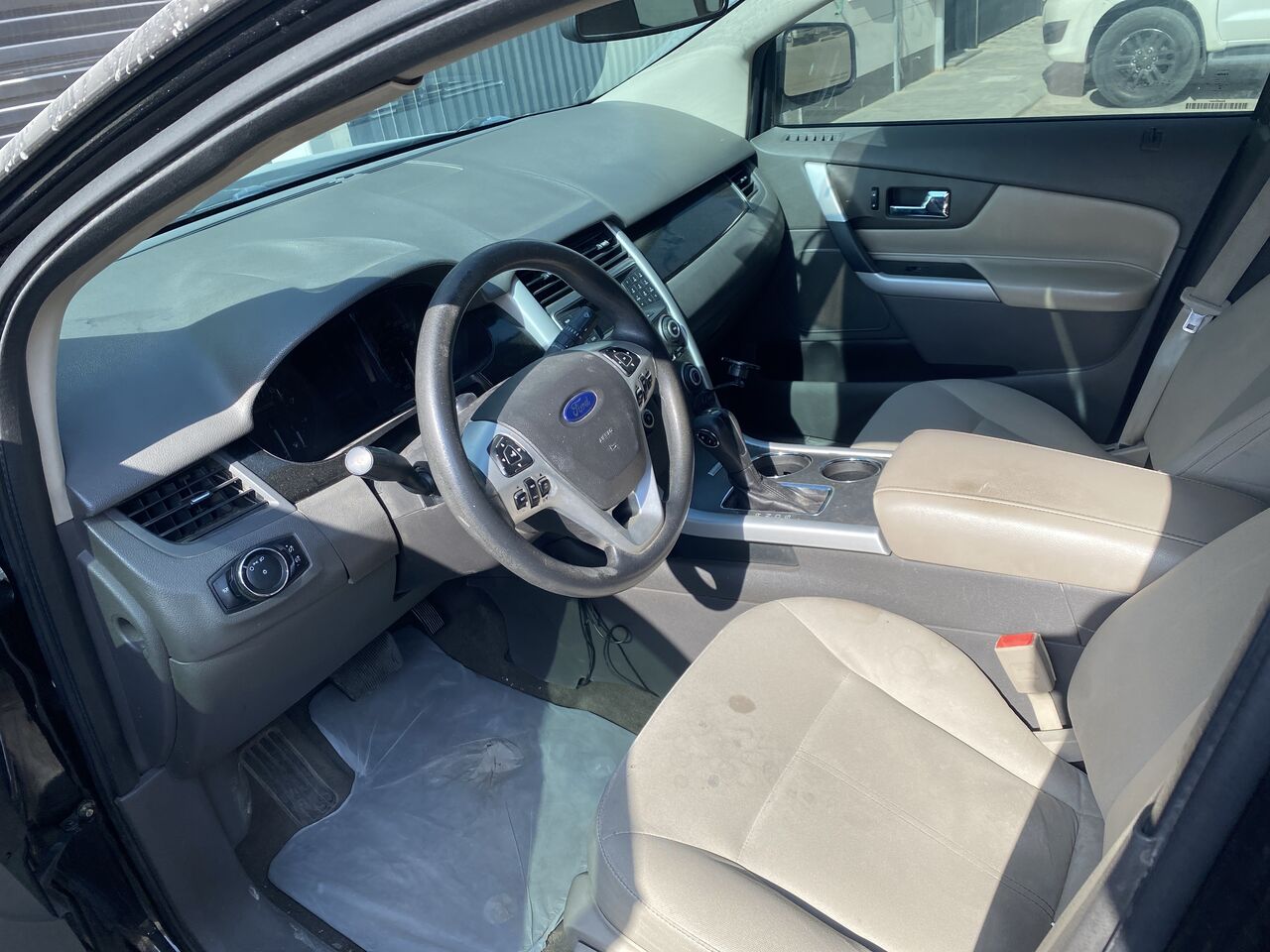Riyadh, Vehicles, Cars & Trucks , SAR 20000,  Ford Edge,  2014,  Automatic,  306000 KM,