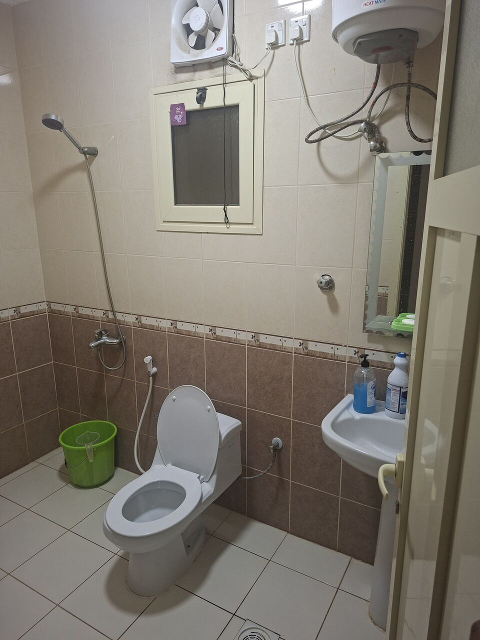 Khobar, Sublets, SAR 16000/year,  1 BR,  SAR 16000 Per Year, Fully Furnished ,1 BHK Flat With Items.