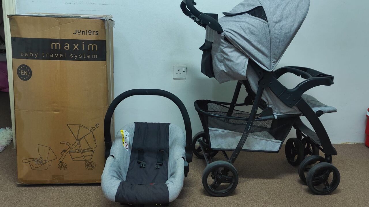 Riyadh, Baby & Kid Stuff, SAR 350,  Babyshop Juniors Maxim Stroller & Infant Car Seat Combo &ndash; Dusty Gray