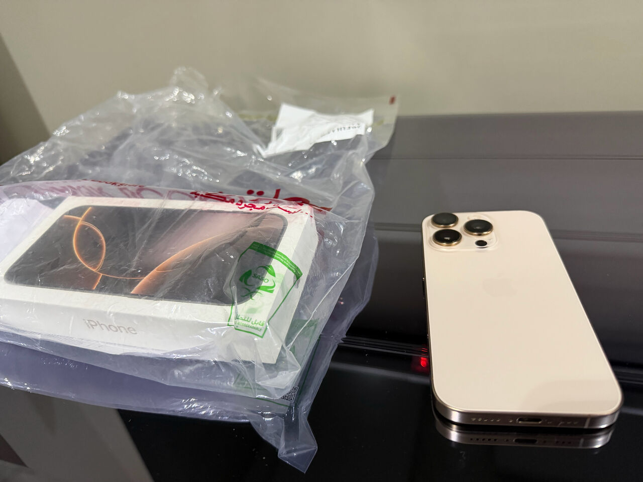 Ad Diriyah, Mobile Phones, SAR 3250,  Iphone 16 Pro 256gb Almost New