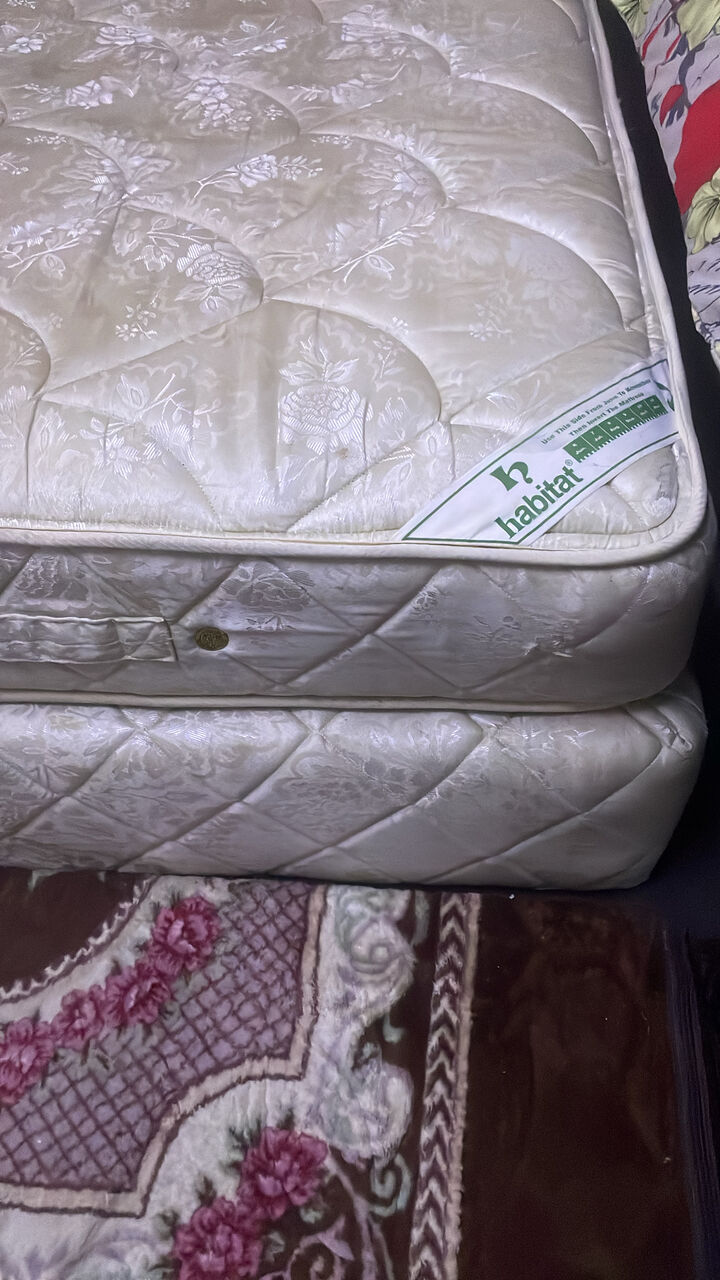Jeddah, Furniture, SAR 200,  Bed, Almirah, Dining Table With Chair And Sofa