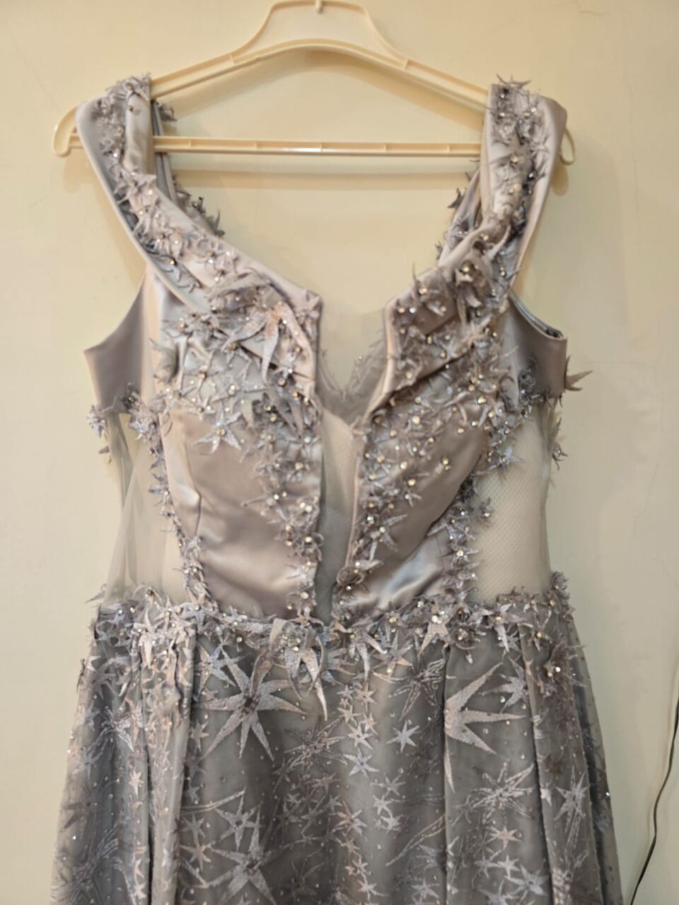 Jeddah, Household Items, SAR 500,  Wedding Dress. Used Once. Large Size