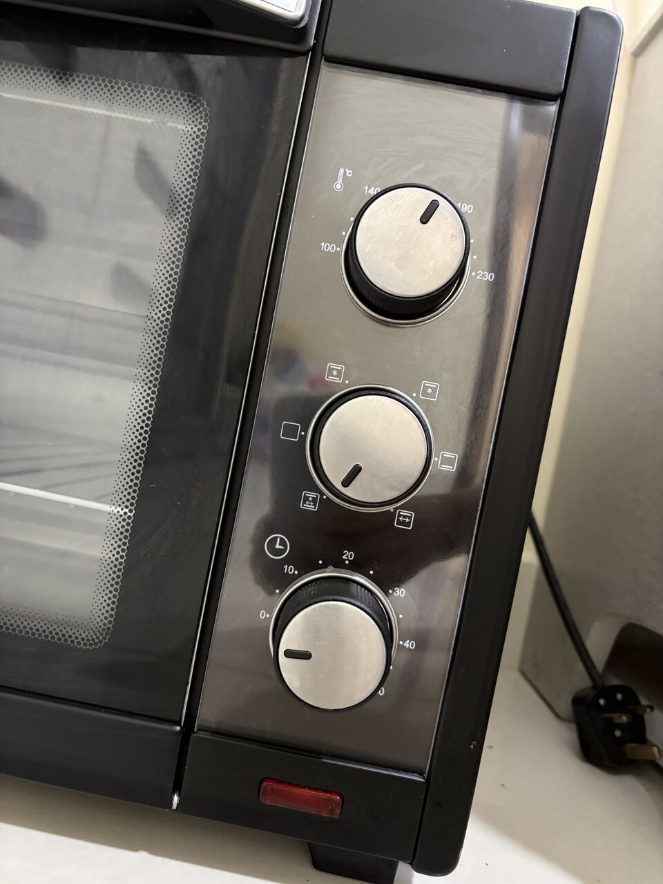 Al Wizarat, Appliances, SAR 120,  OVEN AVAILABLE FOR REASONABLE PRICE
