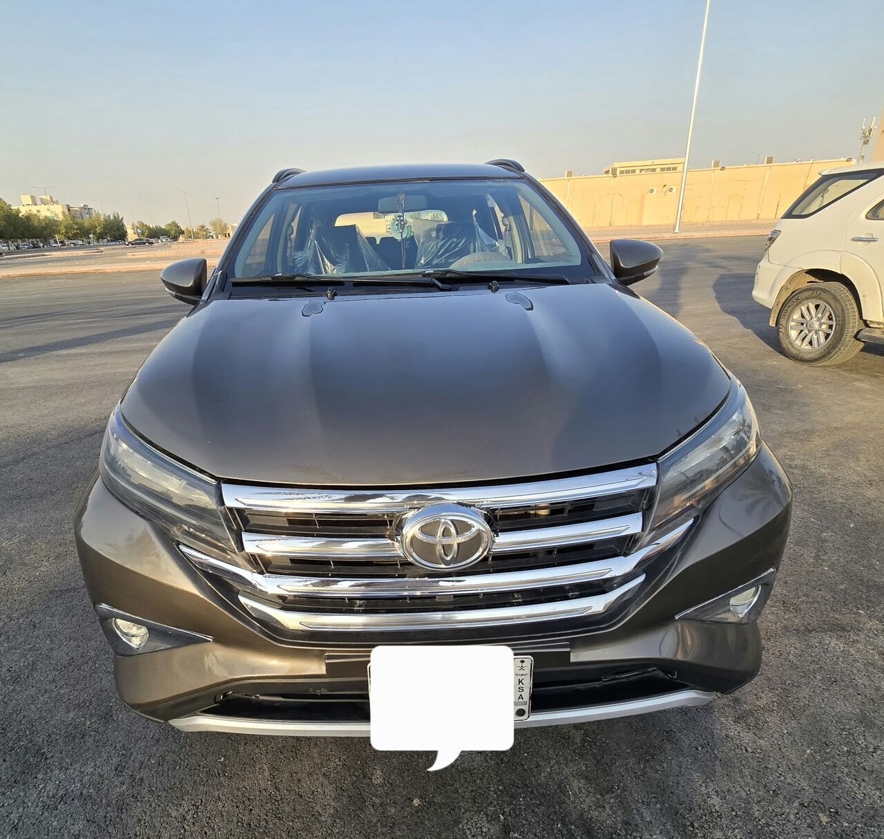 Riyadh, Vehicles, Cars & Trucks , SAR 45000,  Toyota Rush,  2023,  Automatic,  137000 KM,